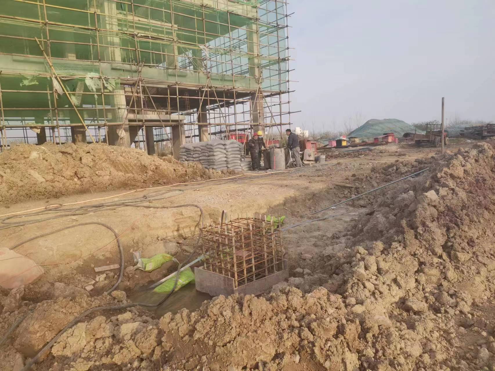 虞城当桥梁出现裂缝的时候应该及时加固修补